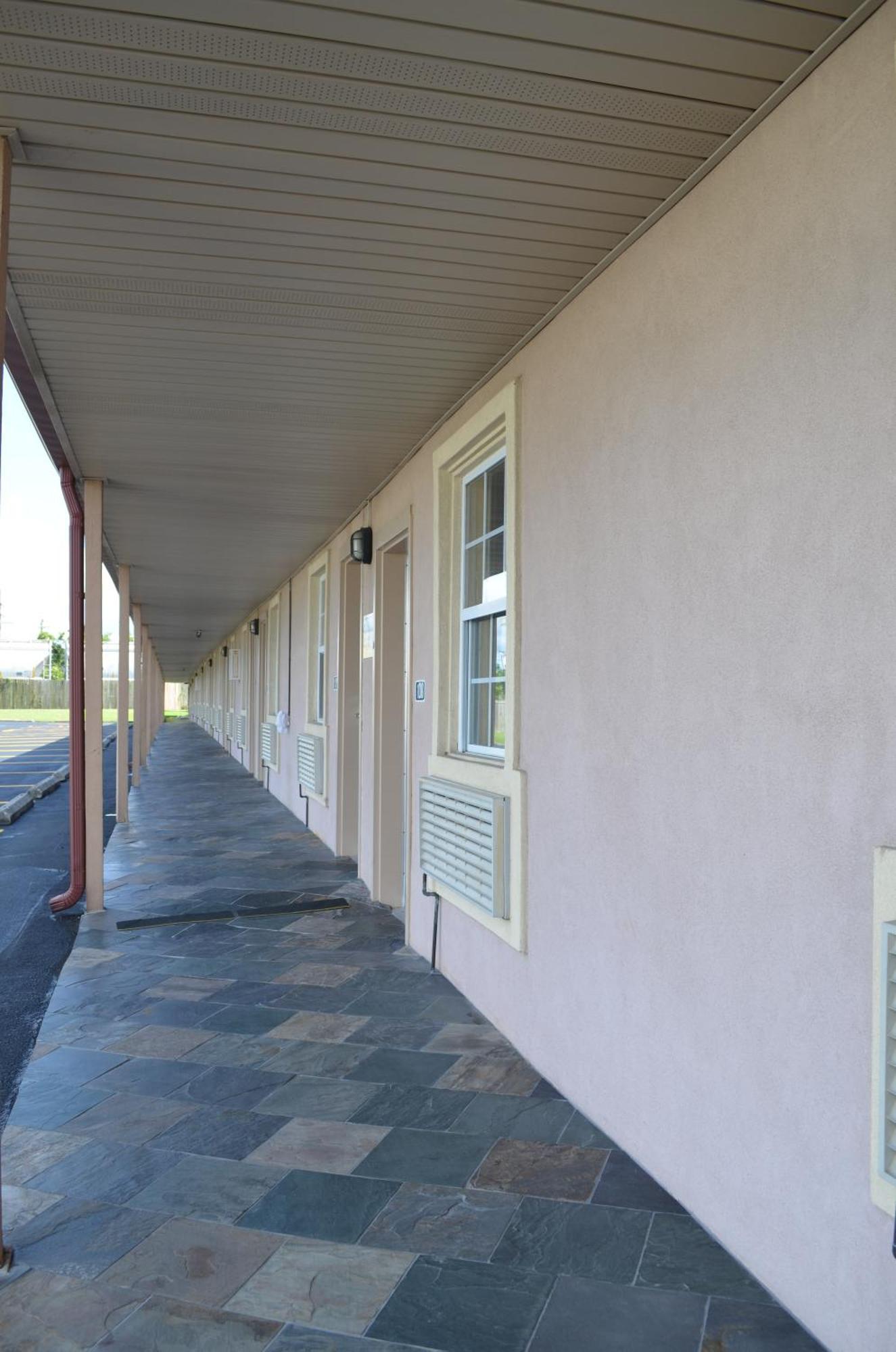Economy Inn New Orleans Arabi Exterior foto
